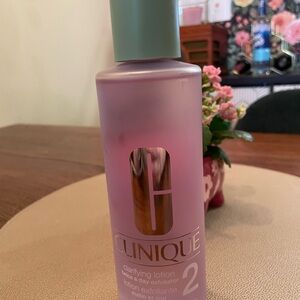 Clinique Clarifying Lotion 2 - Soft Purple